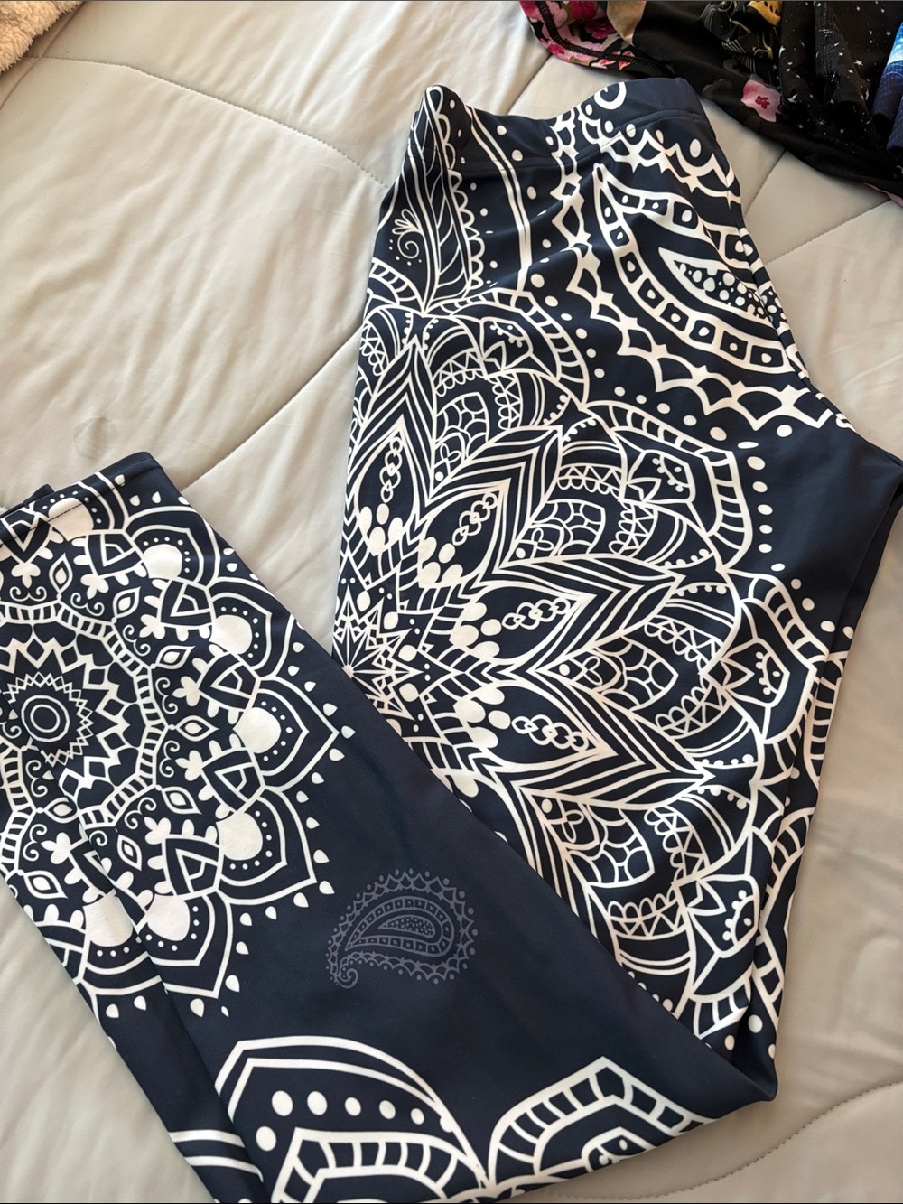 Navy Blue & White Mandala Print Leggings